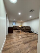 14 Violet Rd in Kings Park, NY - Building Photo - Building Photo