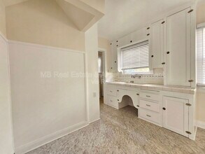 807 Oro Terrace in Los Angeles, CA - Building Photo - Building Photo