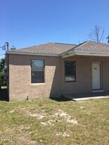 619 E 13th St in Panama City, FL - Building Photo