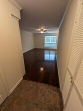 355 N Post Oak Ln, Unit 638 in Houston, TX - Building Photo - Building Photo