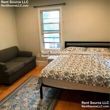 12 Stearns St, Unit 2 in Malden, MA - Building Photo - Building Photo