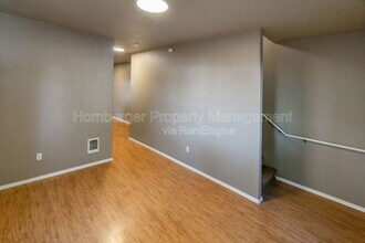 1023 W Knox Ave in Spokane, WA - Building Photo - Building Photo