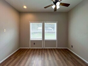 1818 NE 17th Way in Gainesville, FL - Building Photo - Building Photo