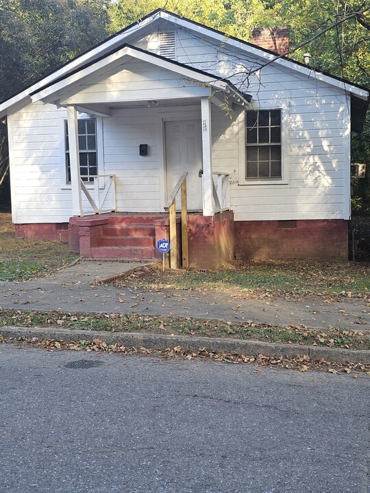 1117 S Morgan St in Shelby, NC - Building Photo