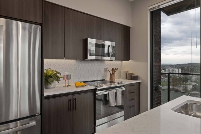 Tapestry in Seattle, WA - Foto de edificio - Building Photo