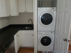 914 Dorchester Ave in Boston, MA - Building Photo - Building Photo