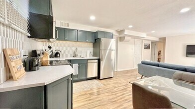 6120 Hoyt St, Unit Guest Suite in Arvada, CO - Building Photo - Building Photo