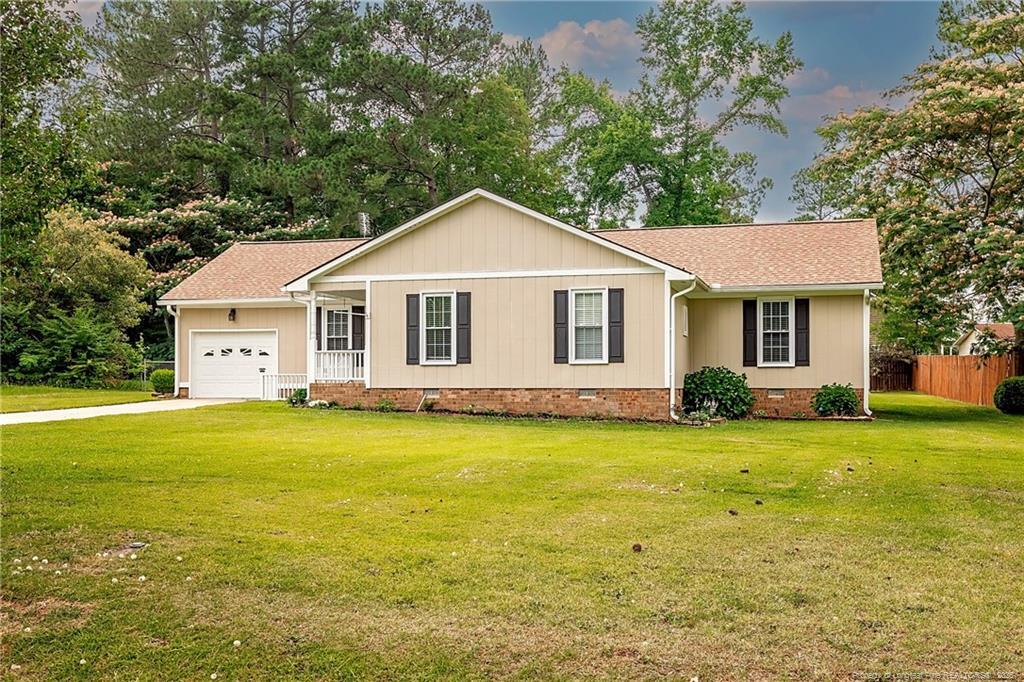 209 Old Farm Rd in Raeford, NC - Building Photo