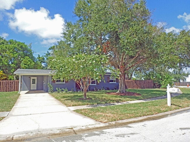 170 Moore Ave in Merritt Island, FL - Building Photo - Building Photo