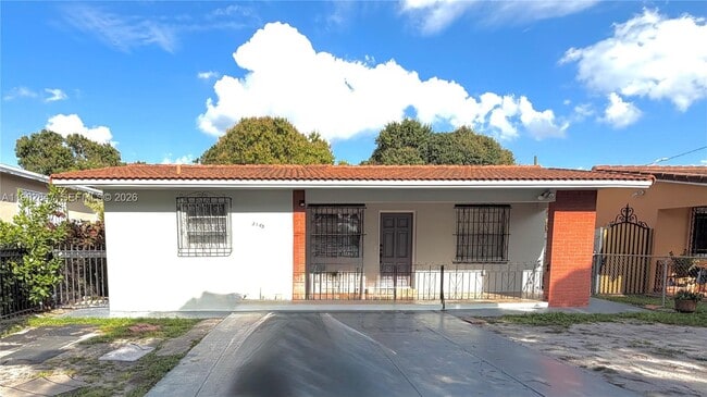 property at 3165 W 2nd Ave