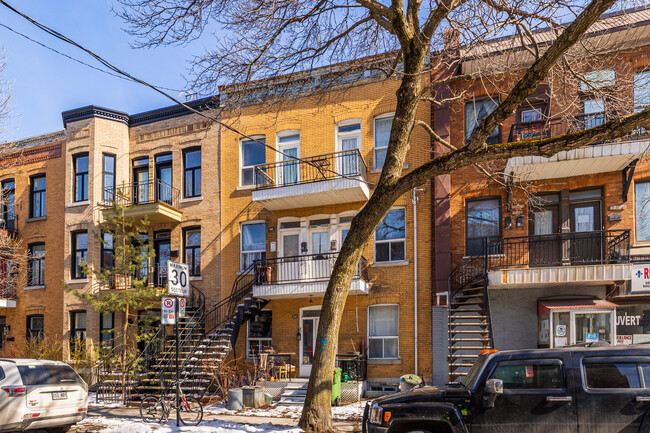 2106-2112 Laurier Av E