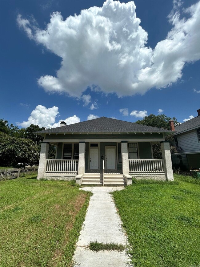 property at 1601 Hanger St
