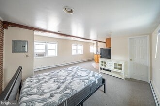 116 E Gay St in West Chester, PA - Building Photo - Building Photo