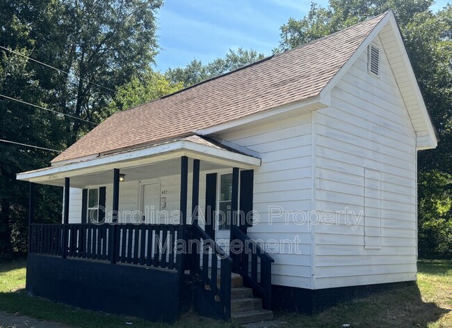 407 Gardner St in Shelby, NC - Building Photo - Building Photo