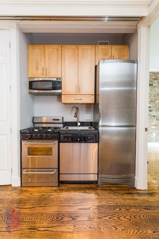 property at 47.5 E 1st St