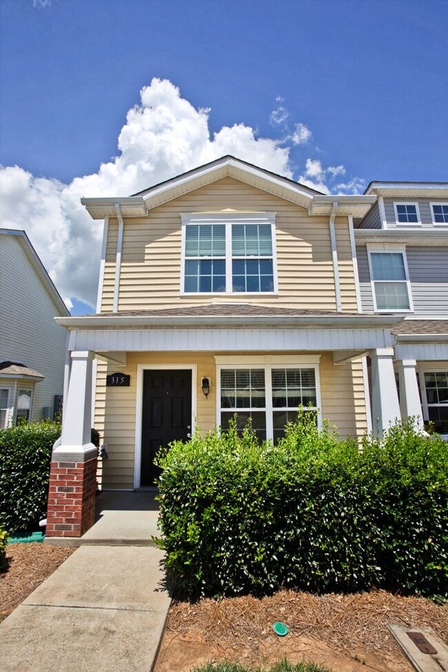315 Sam Houston Cir