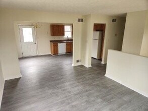 195 Redwood Dr in Rileyville, VA - Building Photo - Building Photo