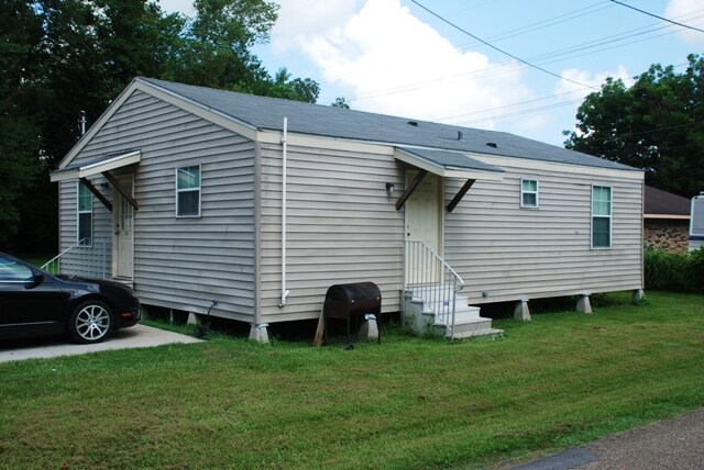 125 Sternberg Dr in Lafayette, LA - Foto de edificio - Building Photo