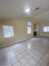 3640 Yorba Linda Dr in Las Vegas, NV - Building Photo - Building Photo