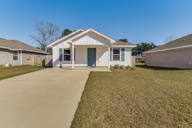 property at 2528 Sutton Pl Dr