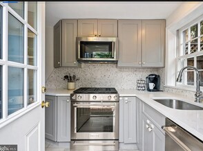 310 Gibbon St in Alexandria, VA - Building Photo - Building Photo
