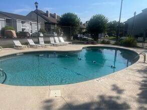 1356 Glenns Bay Rd, Unit J207 in Myrtle Beach, SC - Foto de edificio - Building Photo