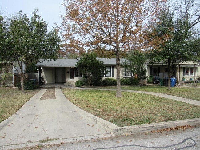 413 Brees Blvd