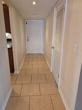 10350 Carrollwood Ln in Tampa, FL - Building Photo - Building Photo