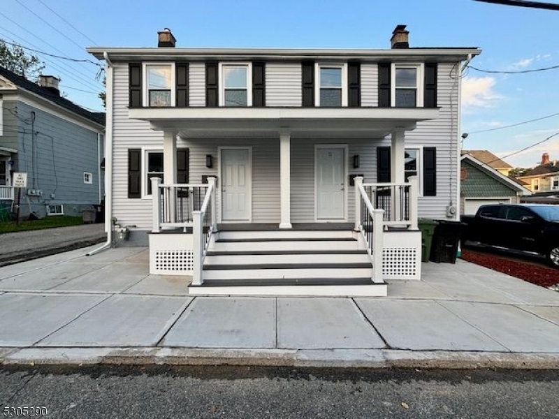 14 School St in Washington, NJ - Building Photo