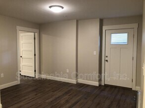 77 Merrifield St in Worcester, MA - Foto de edificio - Building Photo