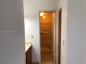 9135 SW 125th Ave, Unit 401P in Miami, FL - Foto de edificio - Building Photo