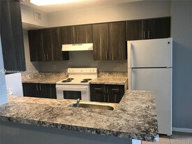 15221 SW 80th St in Miami, FL - Building Photo