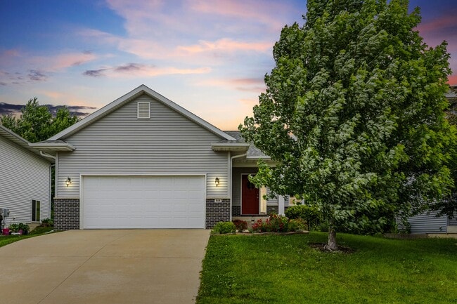 property at 868 McCollister Ct