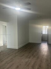 6805 Abbott Ave in Miami Beach, FL - Building Photo - Building Photo