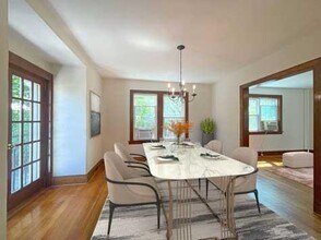 115 Lee Rd in Scarsdale, NY - Building Photo - Building Photo