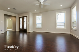 8618 Valley Song Dr in Houston, TX - Building Photo - Building Photo