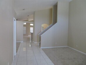 824 Oak Chase Dr in Orlando, FL - Building Photo - Building Photo