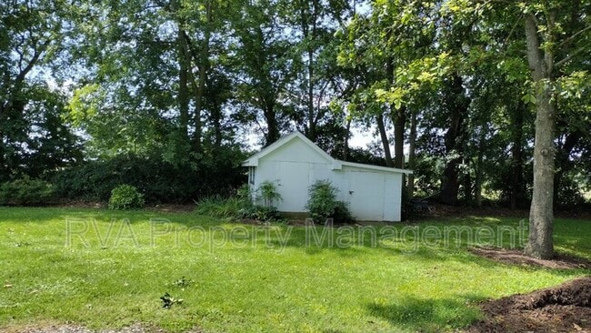 7161 Dabneys Mill Rd in Manquin, VA - Building Photo - Building Photo