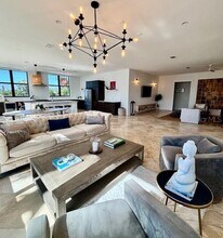 3203 DE BAZAN Ave in Treasure Island, FL - Building Photo - Building Photo