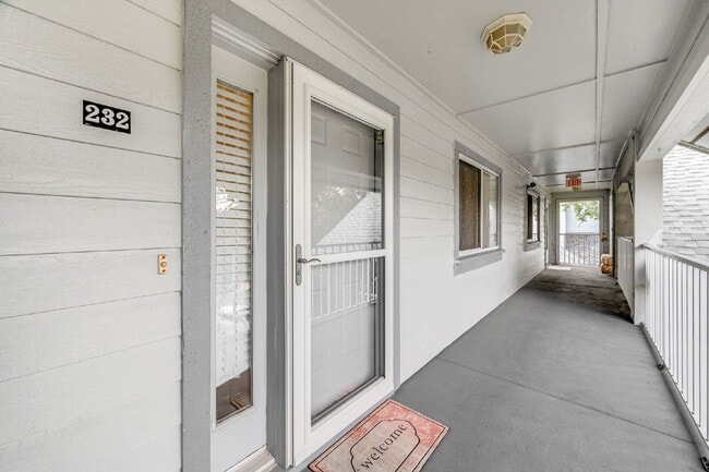 property at 575 Shadow Wood Ln
