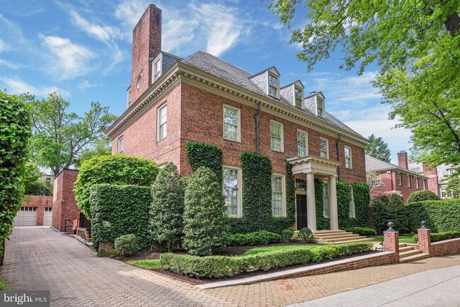 2310 Kalorama Rd NW in Washington, DC - Building Photo - Building Photo