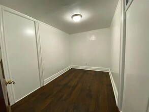 362 E 198th St in Bronx, NY - Foto de edificio - Building Photo