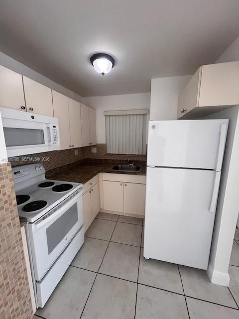 property at 8870 Fontainebleau Blvd