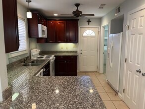 6803 Louisville St in New Orleans, LA - Building Photo - Building Photo