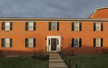 Ridgewood Apartments in Fort Thomas, KY - Foto de edificio - Building Photo