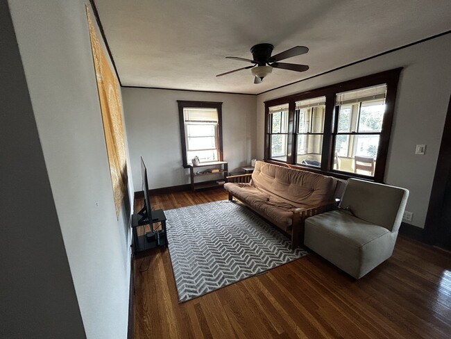 72 Nonantum St in Boston, MA - Building Photo - Building Photo