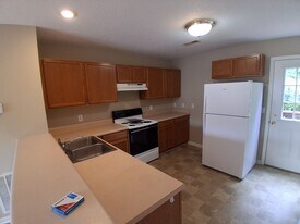 Laurel Brook LLC in Johnson City, TN - Building Photo