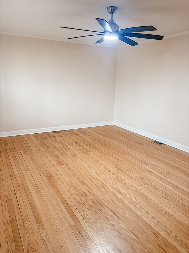 609 E Chelly St in Warsaw, NC - Building Photo - Building Photo