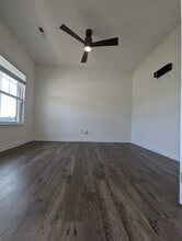 1045 Curly Top Ln in Knoxville, TN - Building Photo - Building Photo