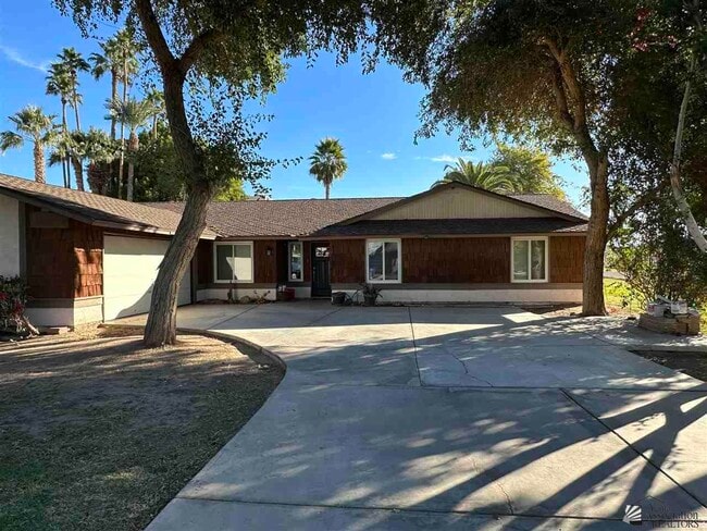 1181 S Hereford Ave in Yuma, AZ - Building Photo - Building Photo